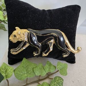 Vintage 80s Brooch Pin Gold and Black Panther Cat
